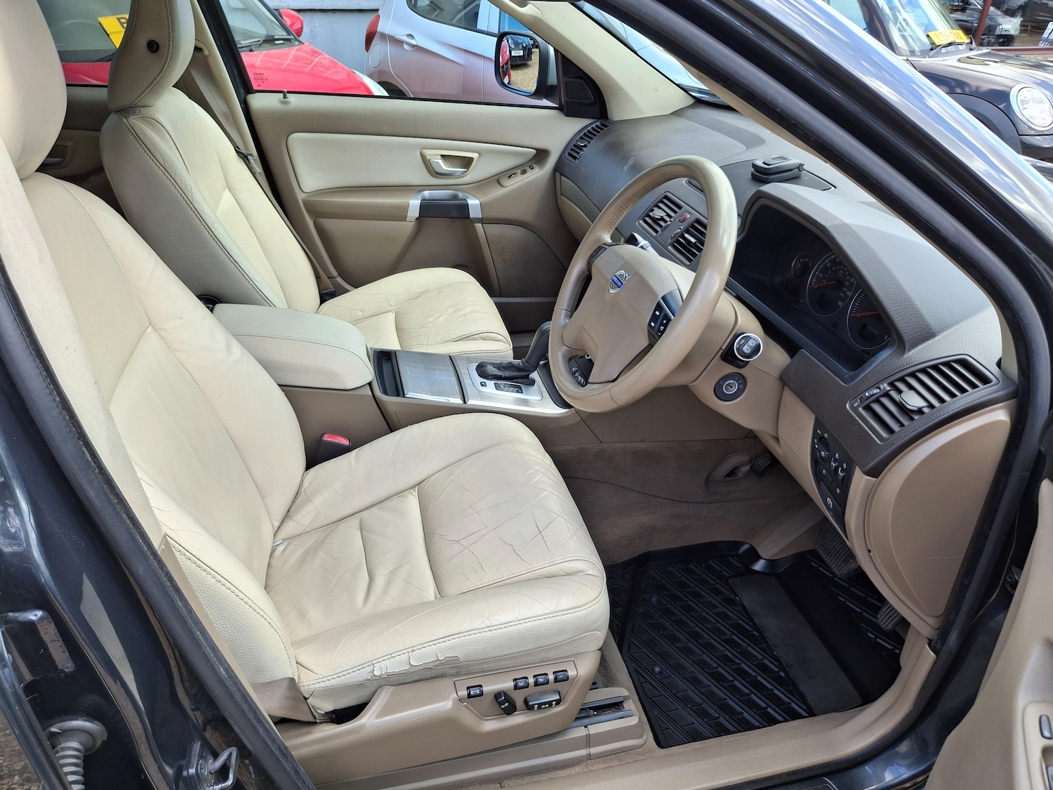 Used Volvo XC90 2010 for sale - 77834715: Photo 10