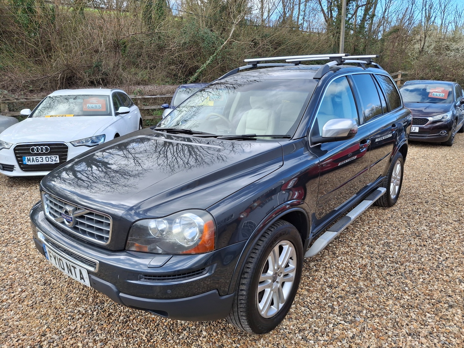 Used Volvo XC90 2010 for sale - 77834715: Photo 2