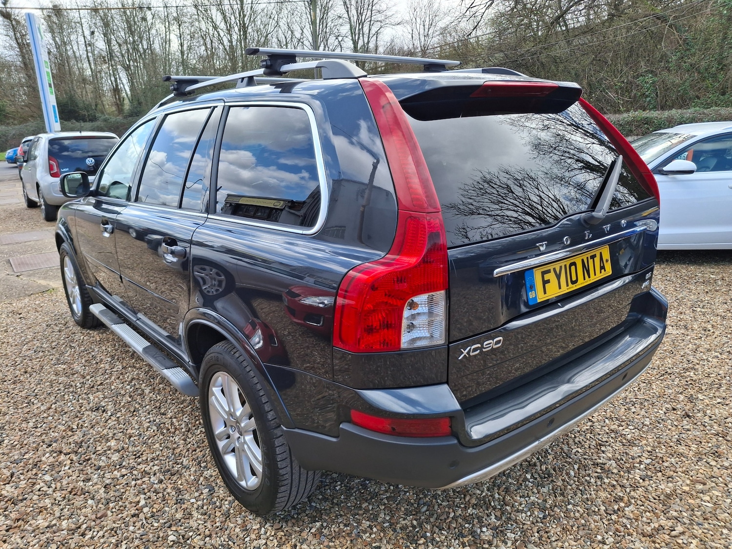 Used Volvo XC90 2010 for sale - 77834715: Photo 4