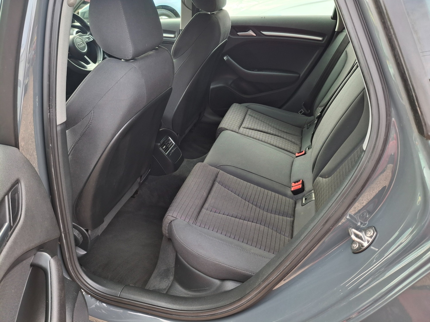 Used Audi A3 2017 for sale - 77989804: Photo 14