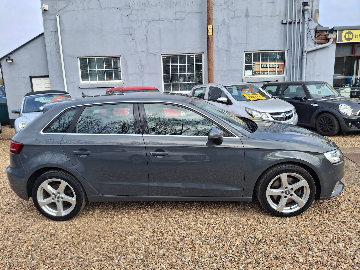 Used Audi A3 2017 for sale - 77989804: Photo 8