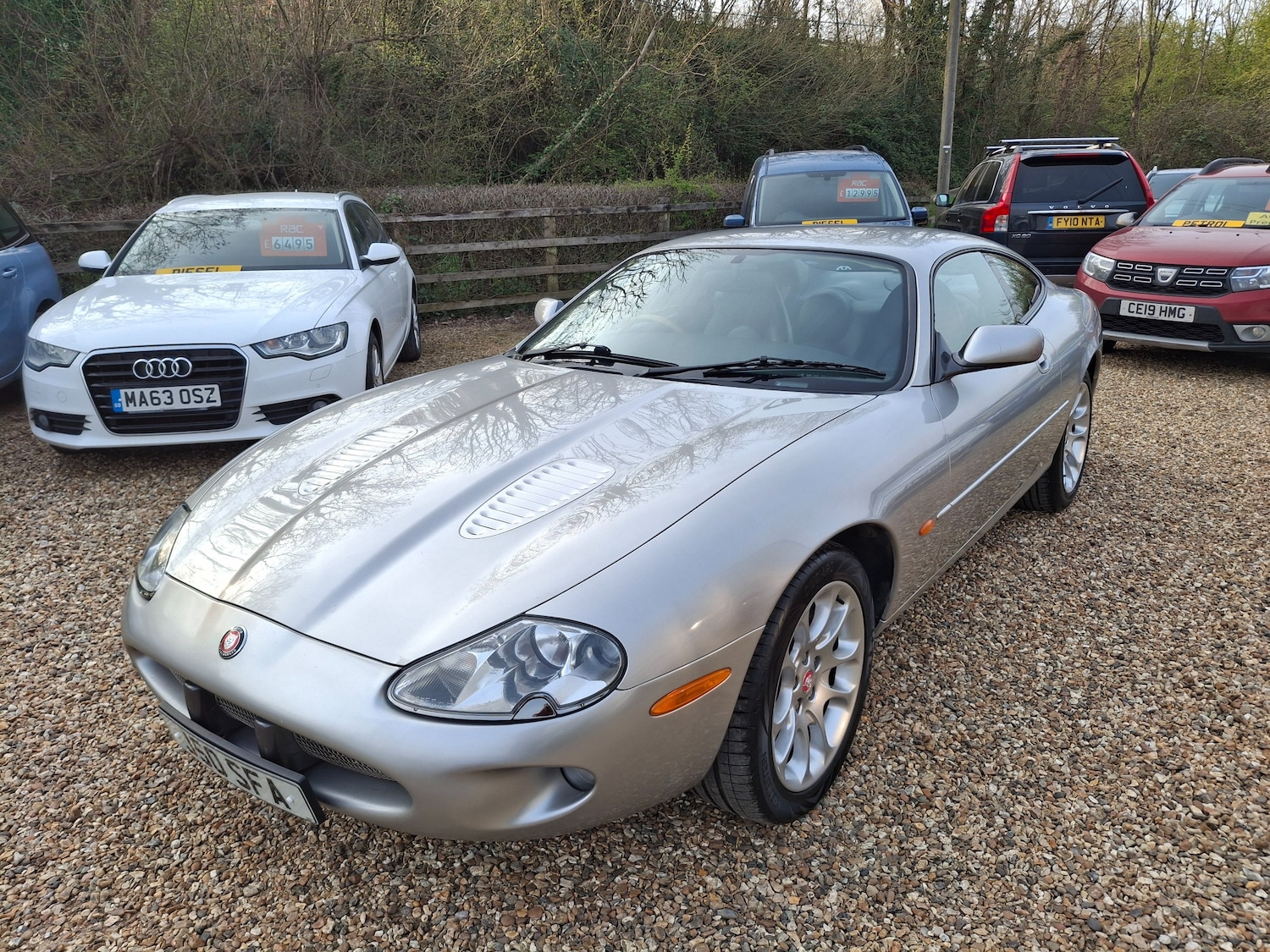 Used Jaguar XKR 1998 for sale - 78029063: Photo 2