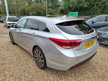 Used Hyundai i40 2015 for sale - 75549992: Photo