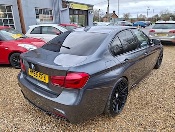 Used BMW 3 Series 2015 for sale - 77552479: Photo