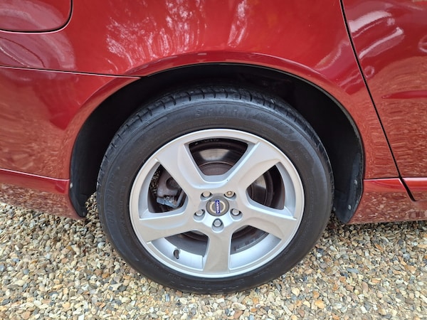 Used Volvo V70 2010 for sale - 76273829: Photo 33