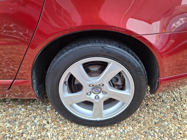 Used Volvo V70 2010 for sale - 76273829: Photo 34