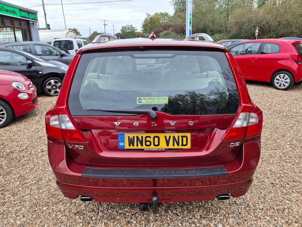 Used Volvo V70 2010 for sale - 76273829: Photo 6