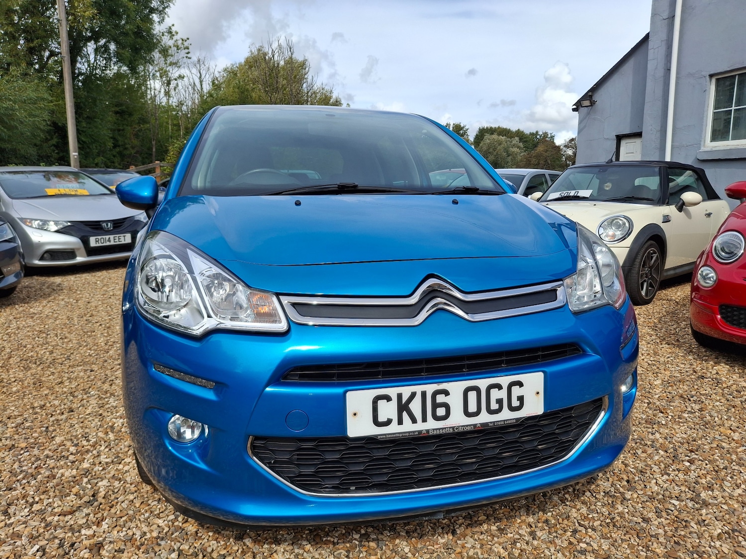 Vehicle 33