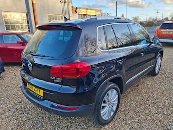 Used Volkswagen Tiguan 2016 for sale - 77002007: Photo