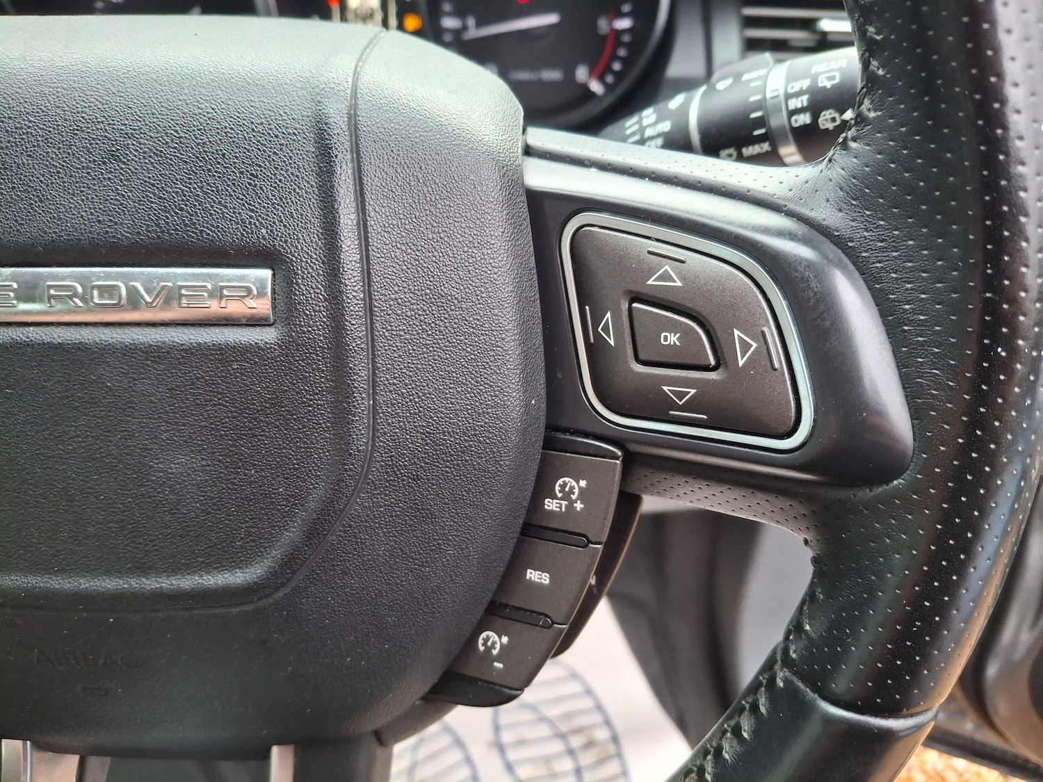 Used Land Rover Range Rover Evoque 2012 for sale - 76957662: Photo 24