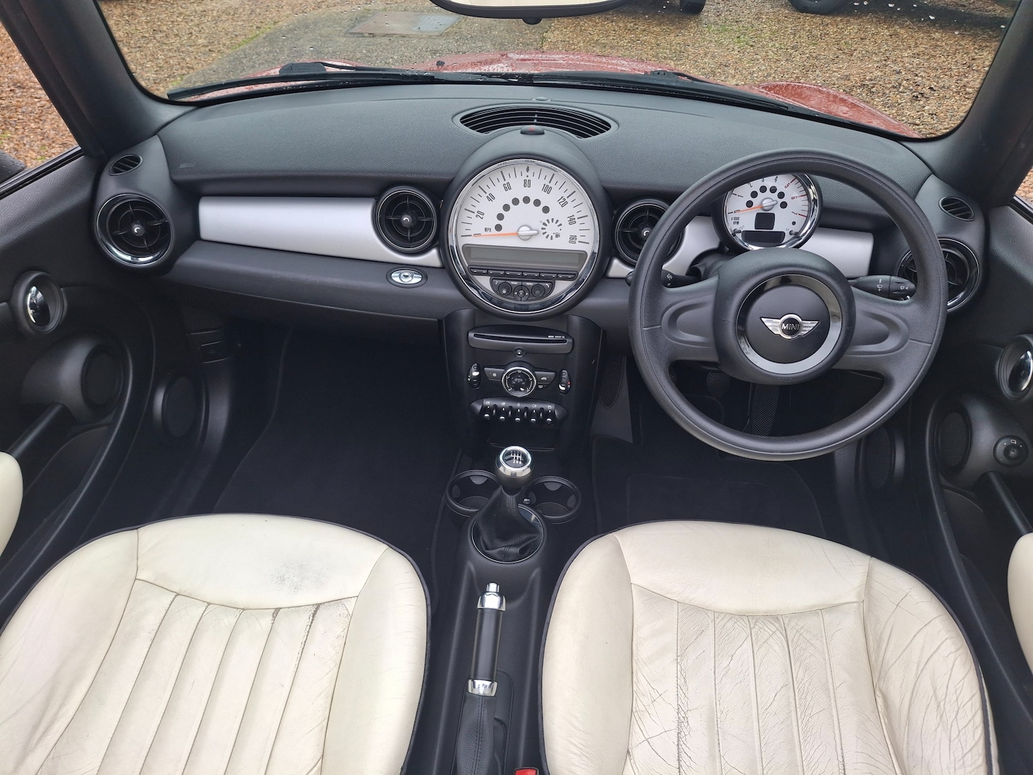 Used MINI Convertible 2011 for sale - 77211727: Photo 22