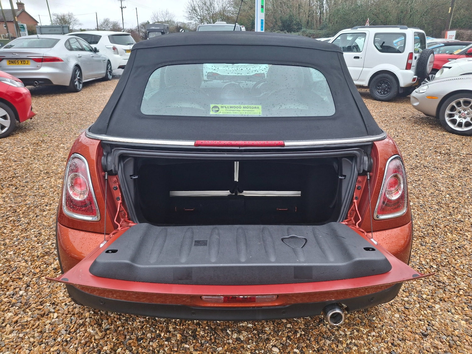 Used MINI Convertible 2011 for sale - 77211727: Photo 32