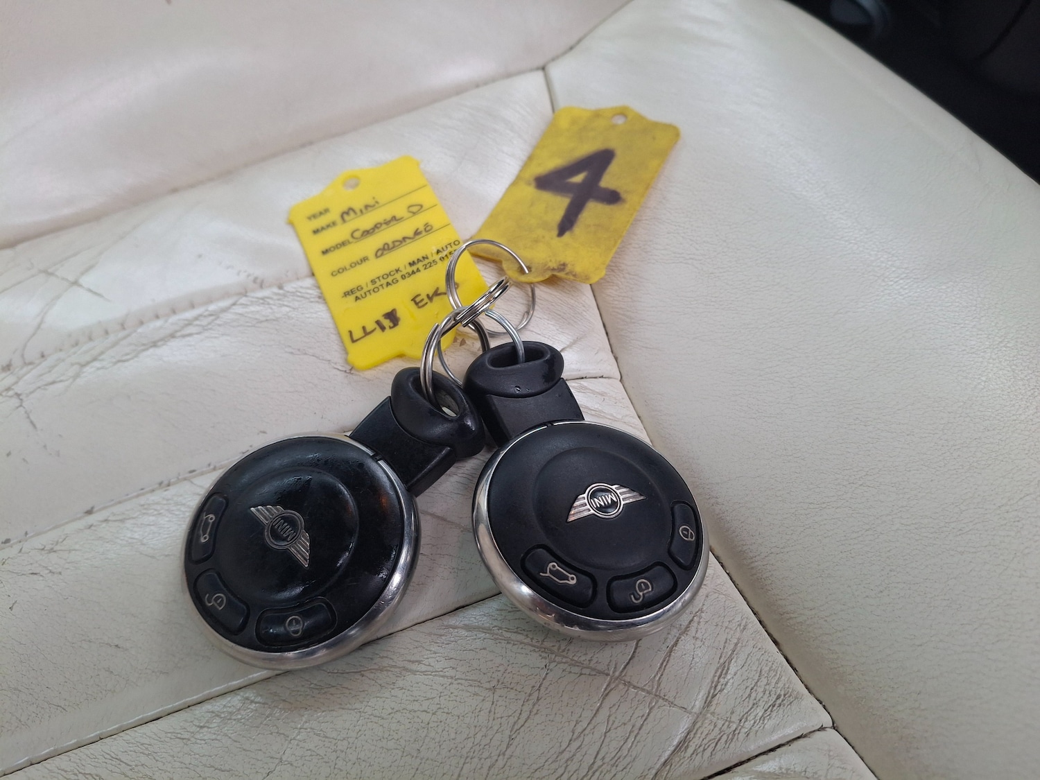 Used MINI Convertible 2011 for sale - 77211727: Photo 34