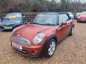 Used MINI Convertible 2011 for sale - 77211727: Photo