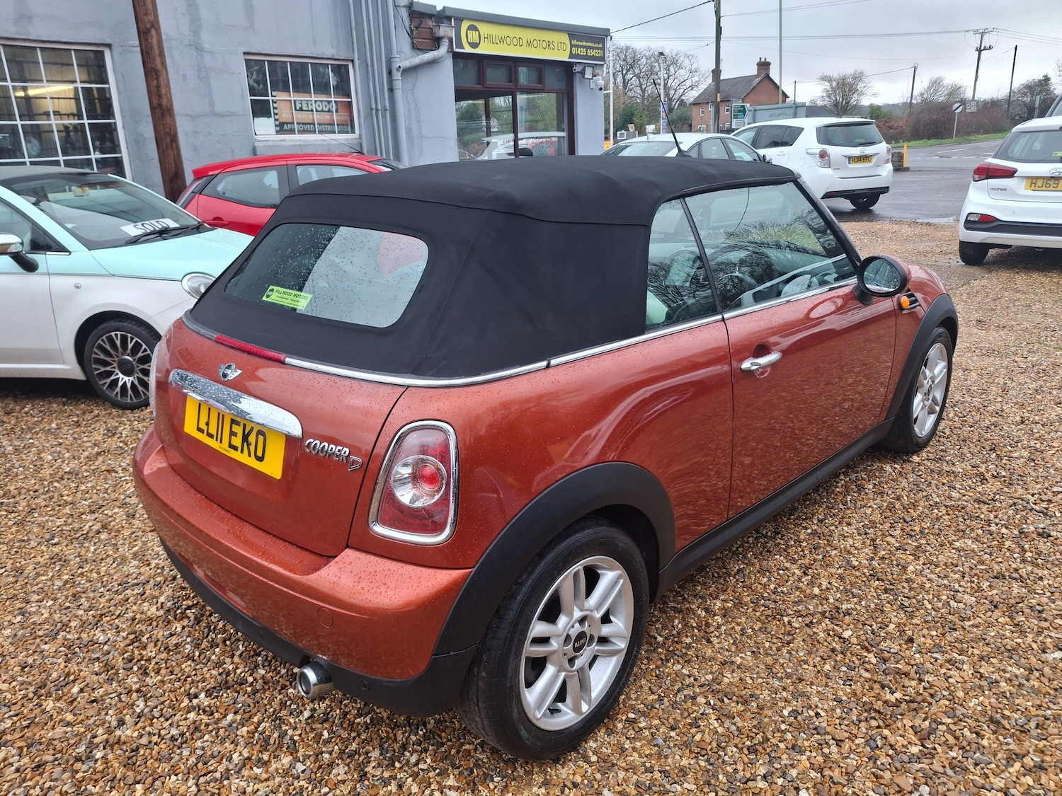 Used MINI Convertible 2011 for sale - 77211727: Photo 6