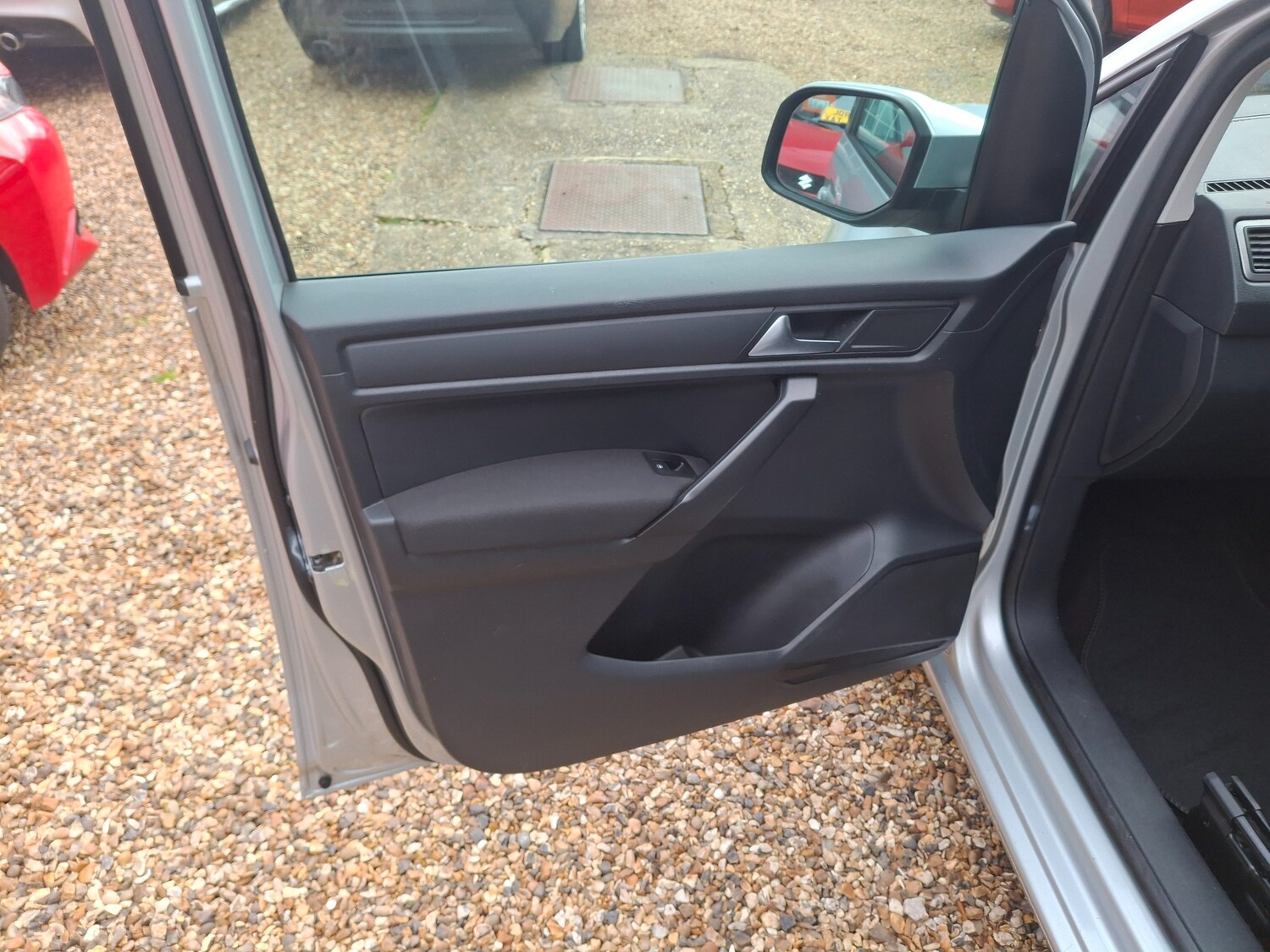 Used Volkswagen Caddy Maxi Life 2016 for sale - 77552483: Photo 18