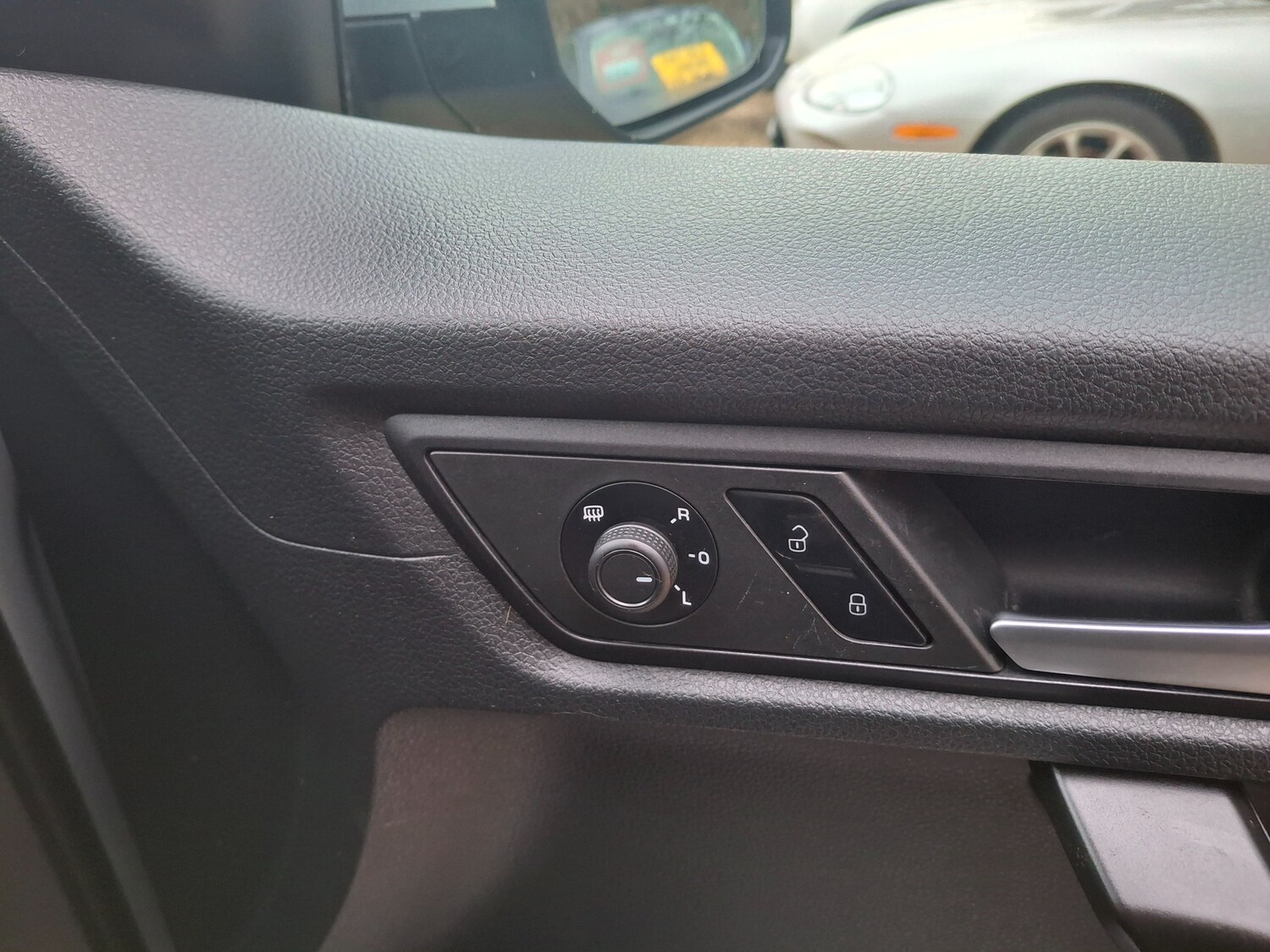 Used Volkswagen Caddy Maxi Life 2016 for sale - 77552483: Photo 25