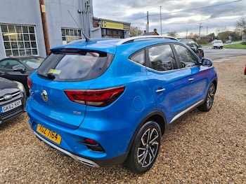 Used MG MG ZS 2022 for sale - 76552107: Photo