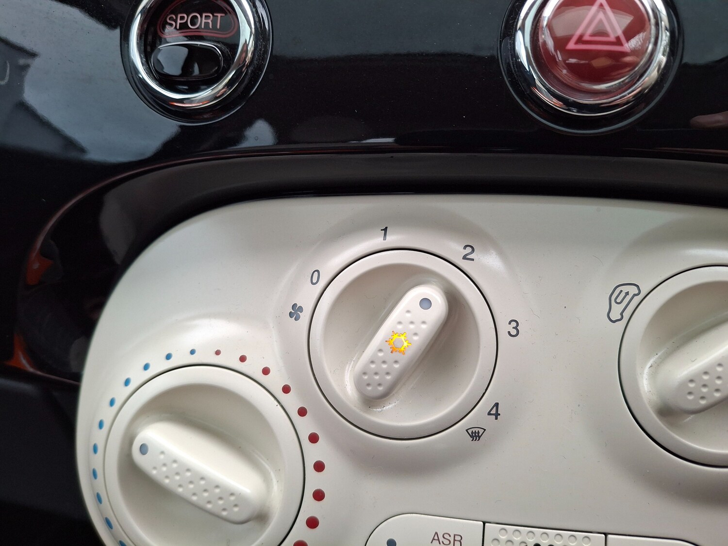 Used Fiat 500 2016 for sale - 76351413: Photo 22