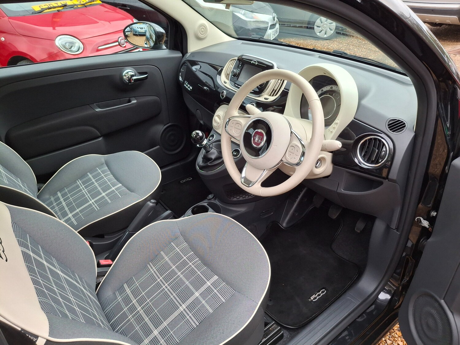 Used Fiat 500 2016 for sale - 76351413: Photo 9