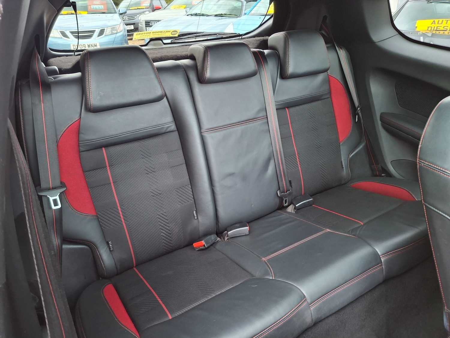 Used Peugeot 208 2015 for sale - 76351411: Photo 11