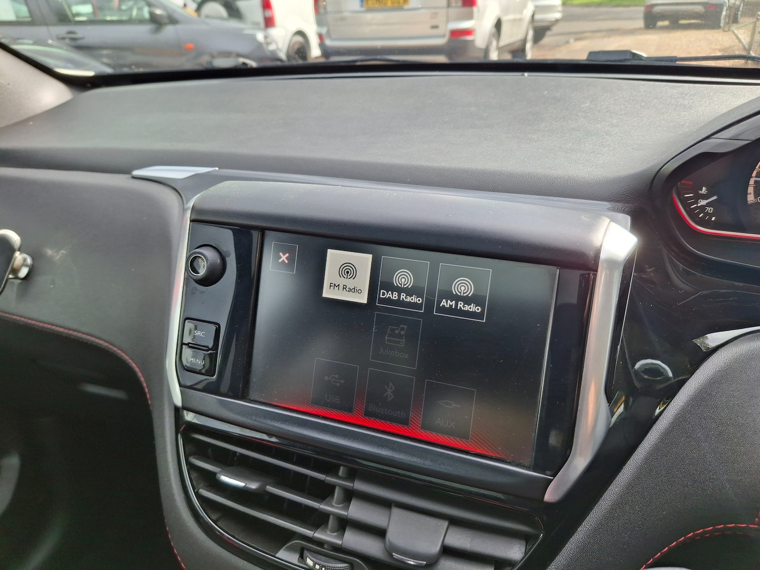 Used Peugeot 208 2015 for sale - 76351411: Photo 22