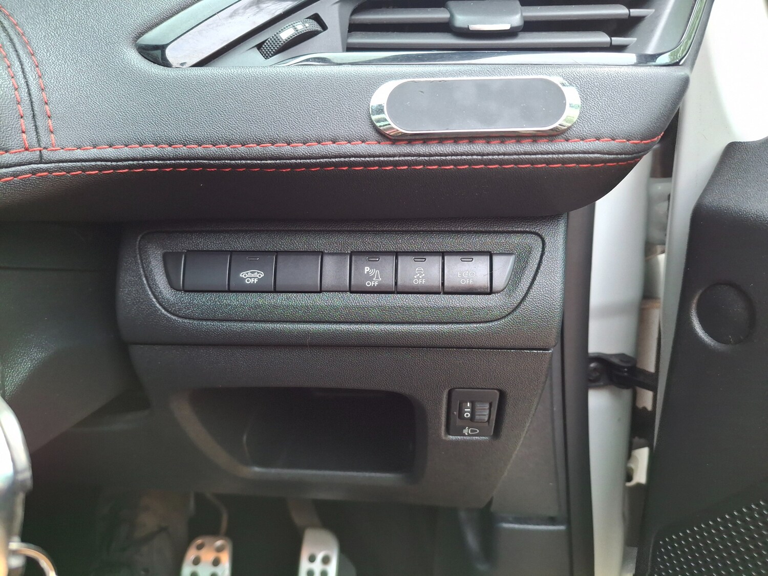 Used Peugeot 208 2015 for sale - 76351411: Photo 28