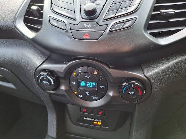 Used Ford Ecosport 2017 for sale - 76299826: Photo 21