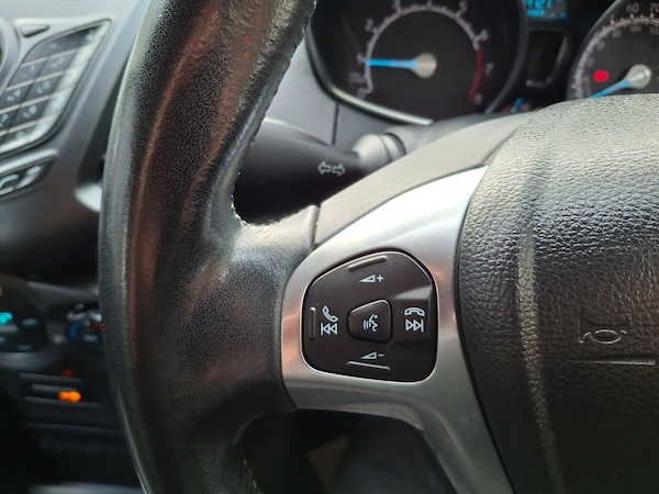 Used Ford Ecosport 2017 for sale - 76299826: Photo 24