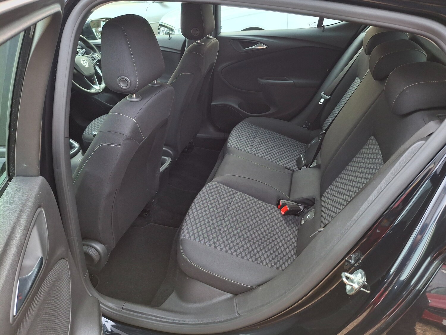 Used Vauxhall Astra 2017 for sale - 77764272: Photo 14