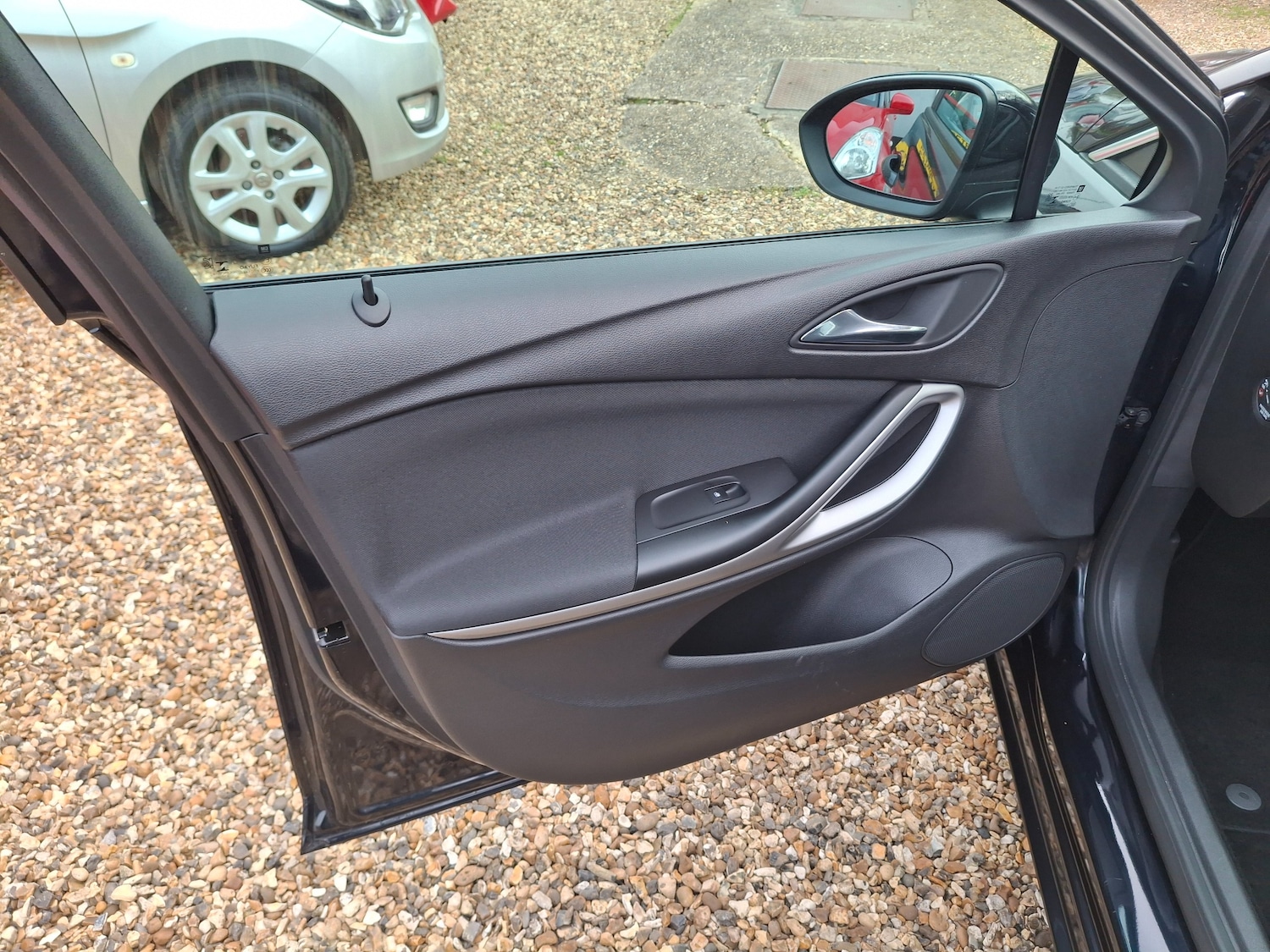 Used Vauxhall Astra 2017 for sale - 77764272: Photo 18