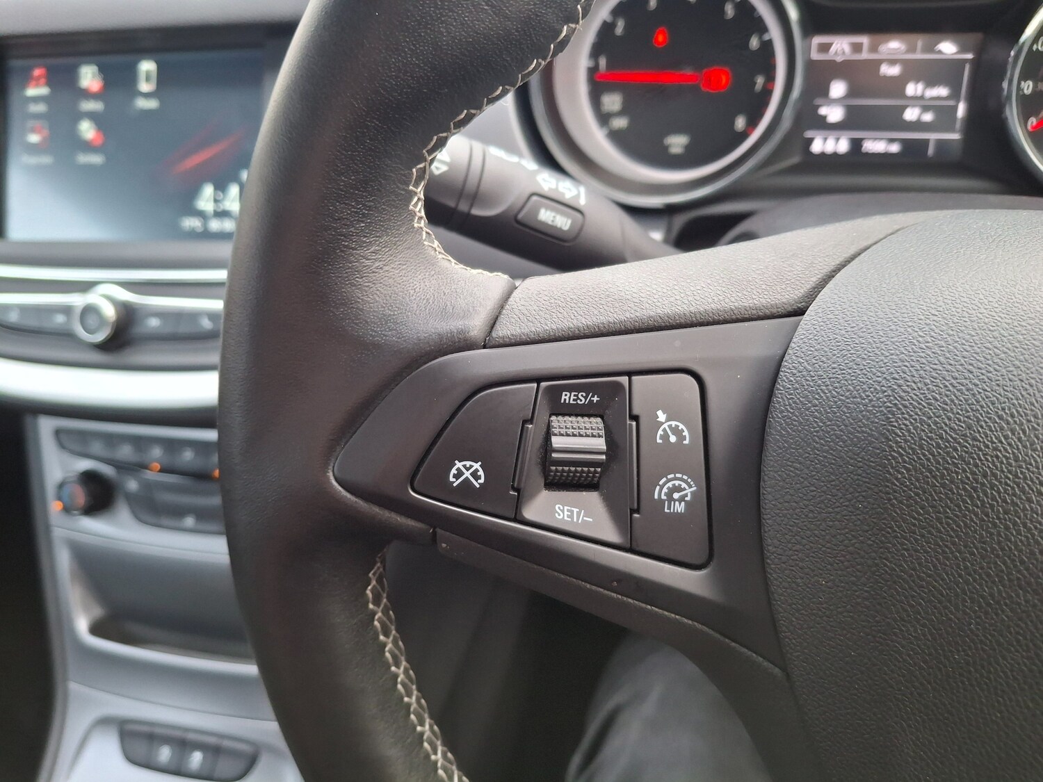 Used Vauxhall Astra 2017 for sale - 77764272: Photo 26