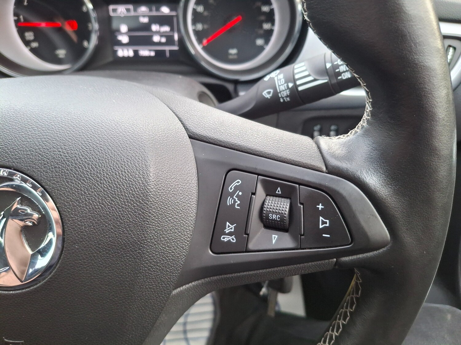 Used Vauxhall Astra 2017 for sale - 77764272: Photo 27