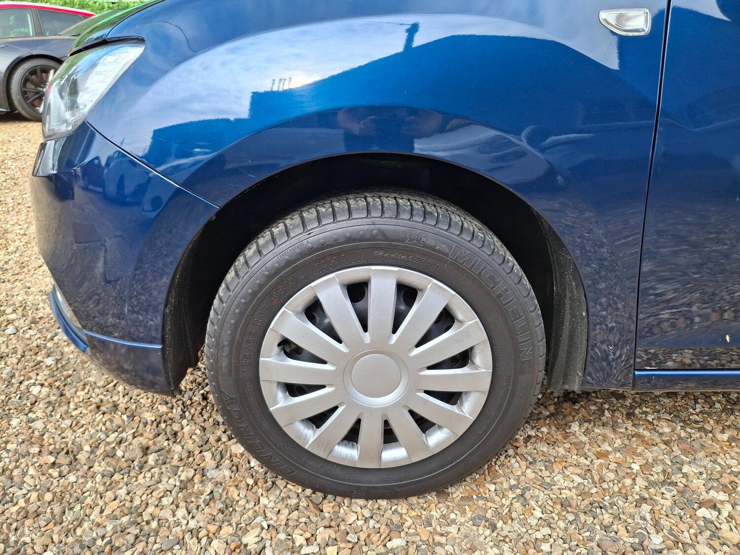 Vehicle 33