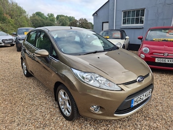 2012 (62) - 1.4 Zetec Hatchback 5dr Petrol Manual (130 g/km 94 bhp)
