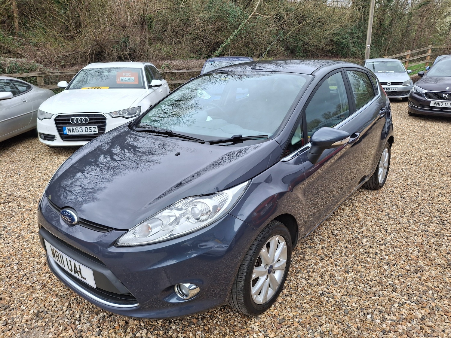 Used Ford Fiesta 2011 for sale - 77845495: Photo 2