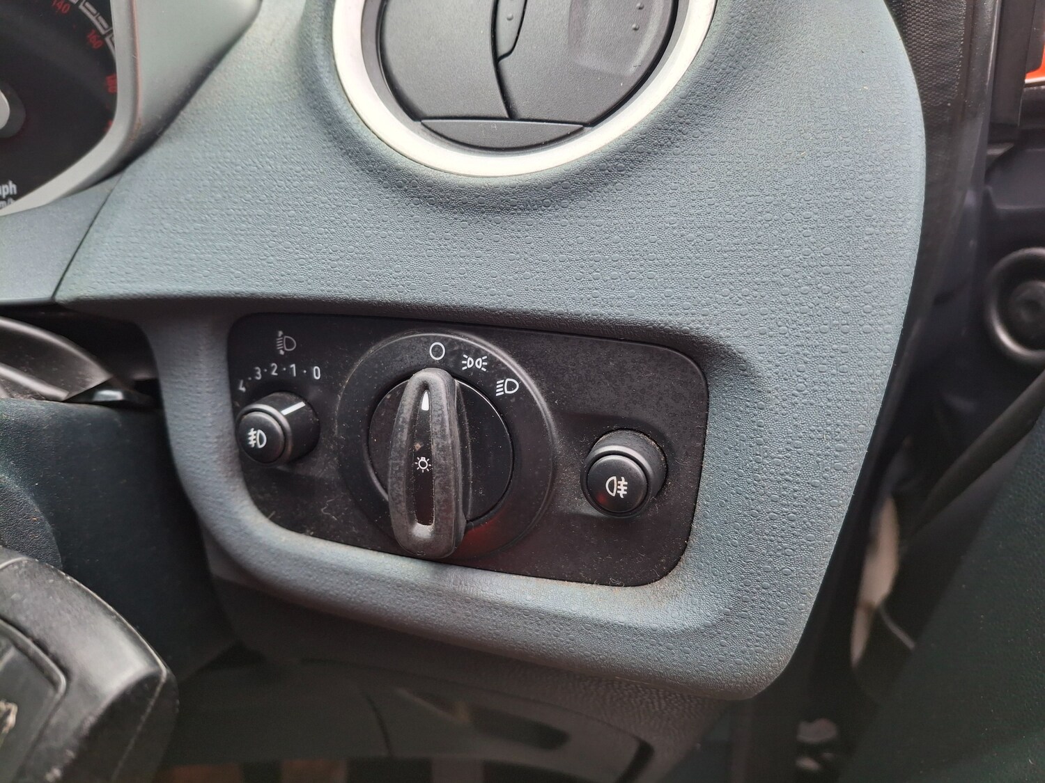 Used Ford Fiesta 2011 for sale - 77845495: Photo 25