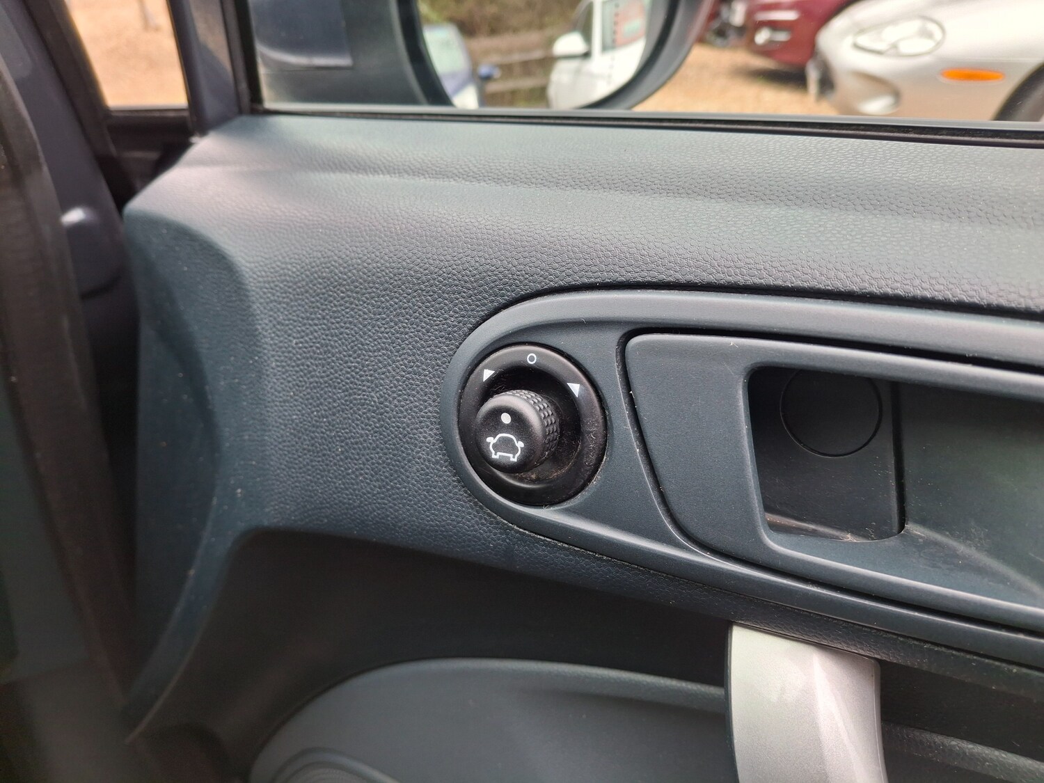 Used Ford Fiesta 2011 for sale - 77845495: Photo 26