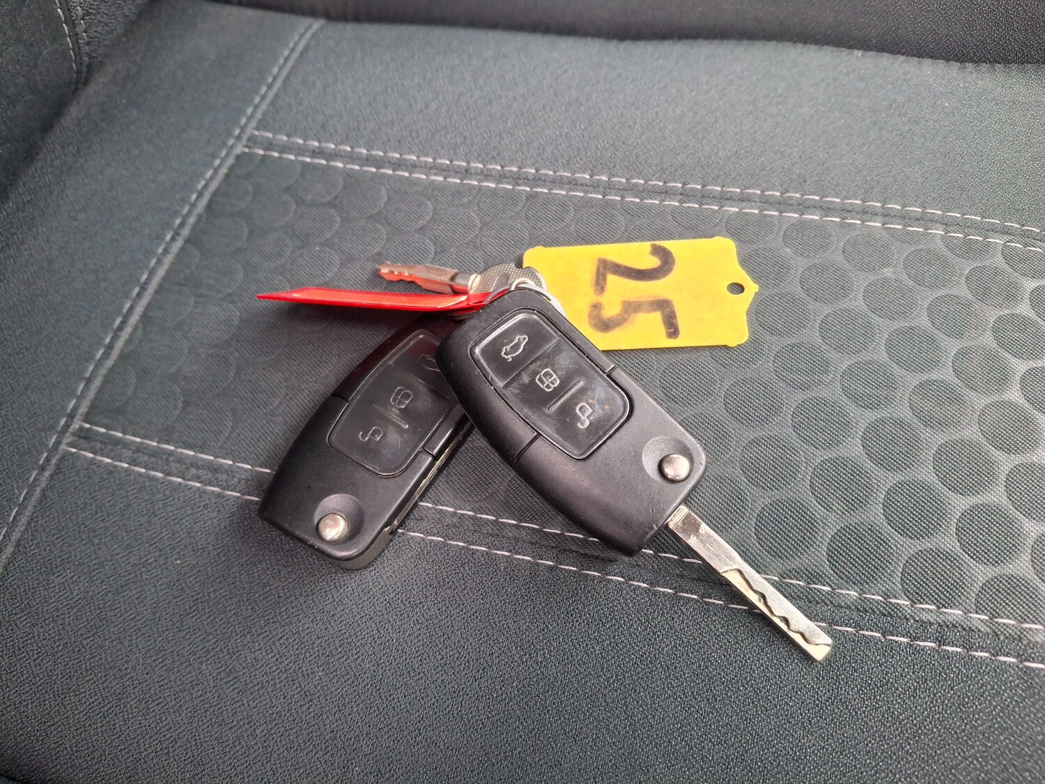 Used Ford Fiesta 2011 for sale - 77845495: Photo 30