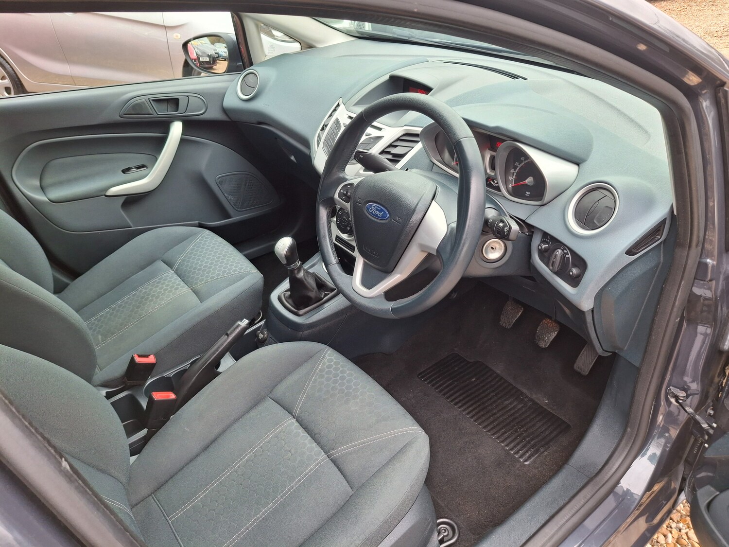 Used Ford Fiesta 2011 for sale - 77845495: Photo 9