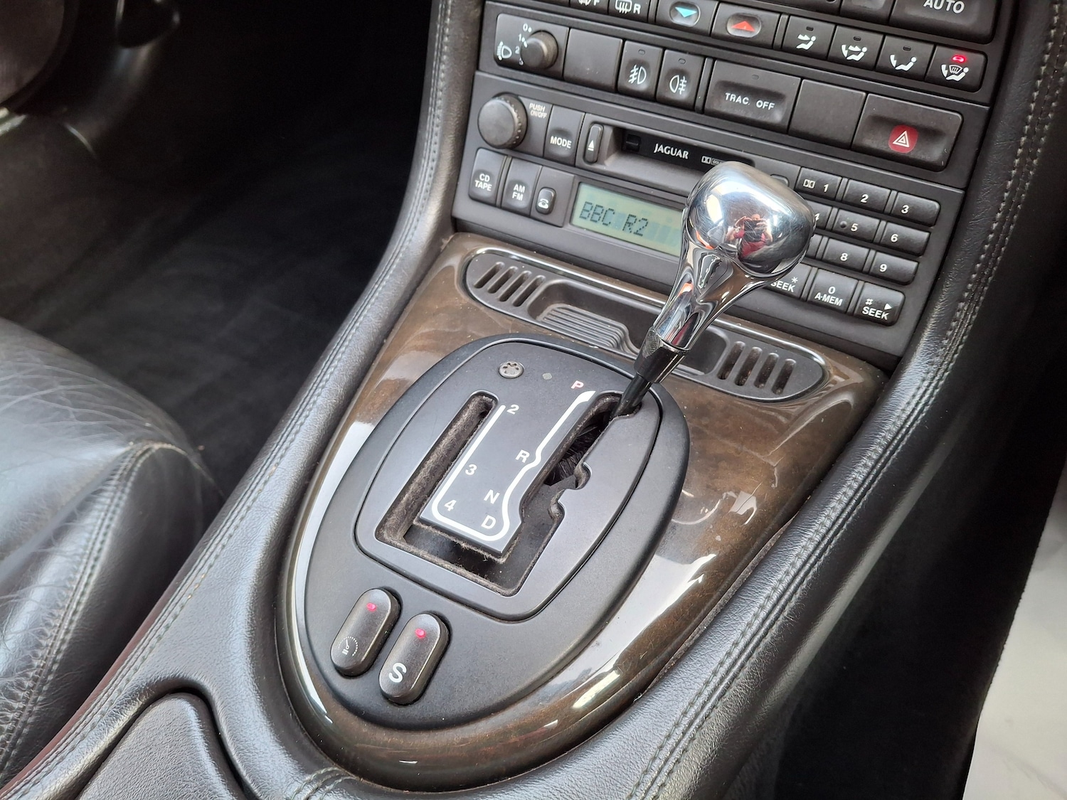 Used Jaguar XKR 1998 for sale - 77989820: Photo 20