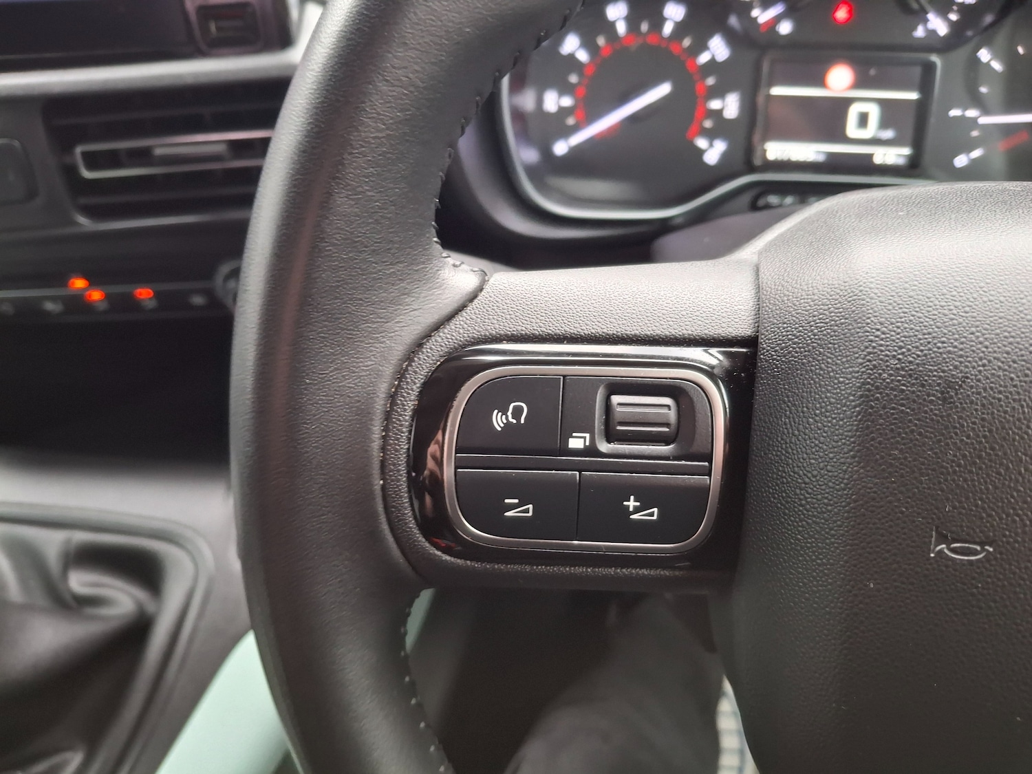 Used Citroen Berlingo 2020 for sale - 77552501: Photo 27