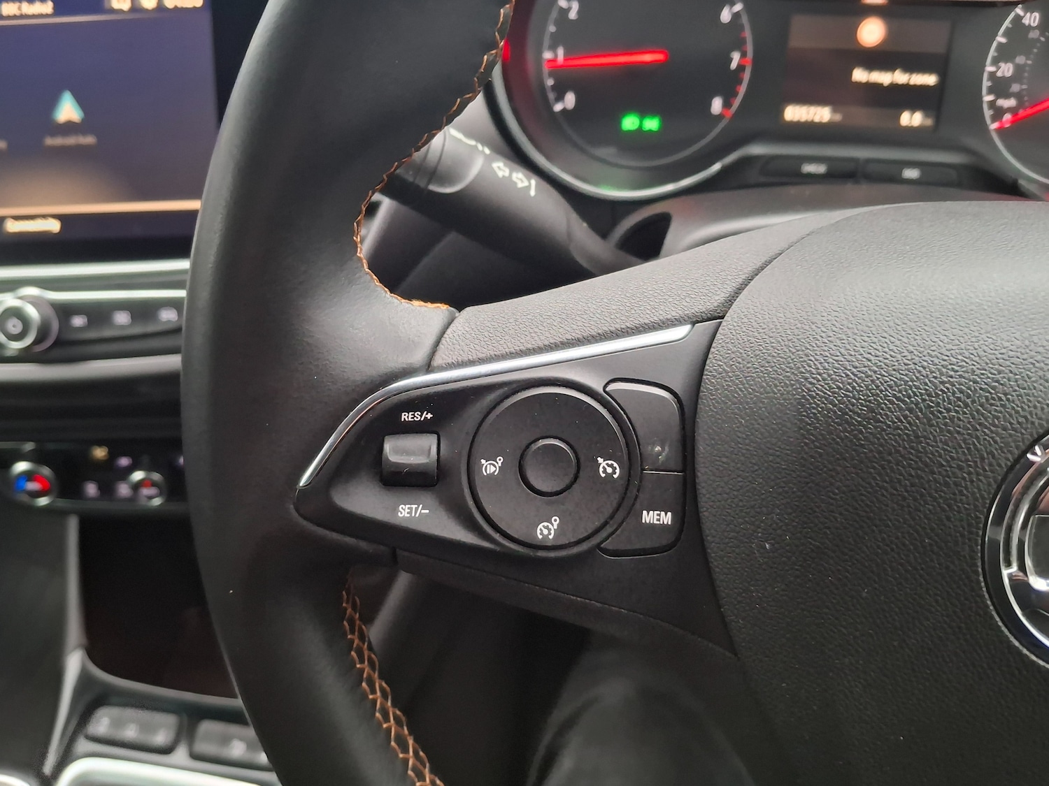 Used Vauxhall Crossland X 2017 for sale - 76480805: Photo 25