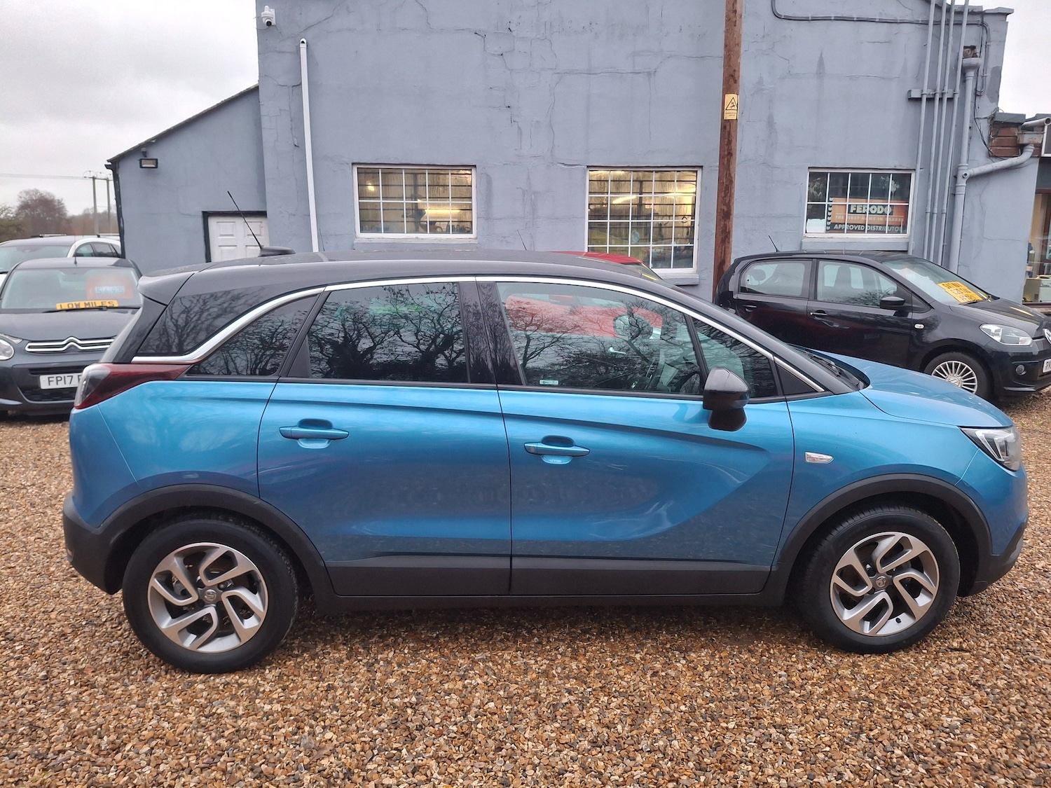 Used Vauxhall Crossland X 2017 for sale - 76480805: Photo 8