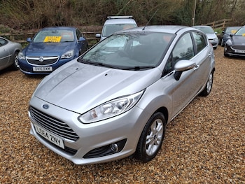 Used Ford Fiesta 2015 for sale - 77685868: Photo