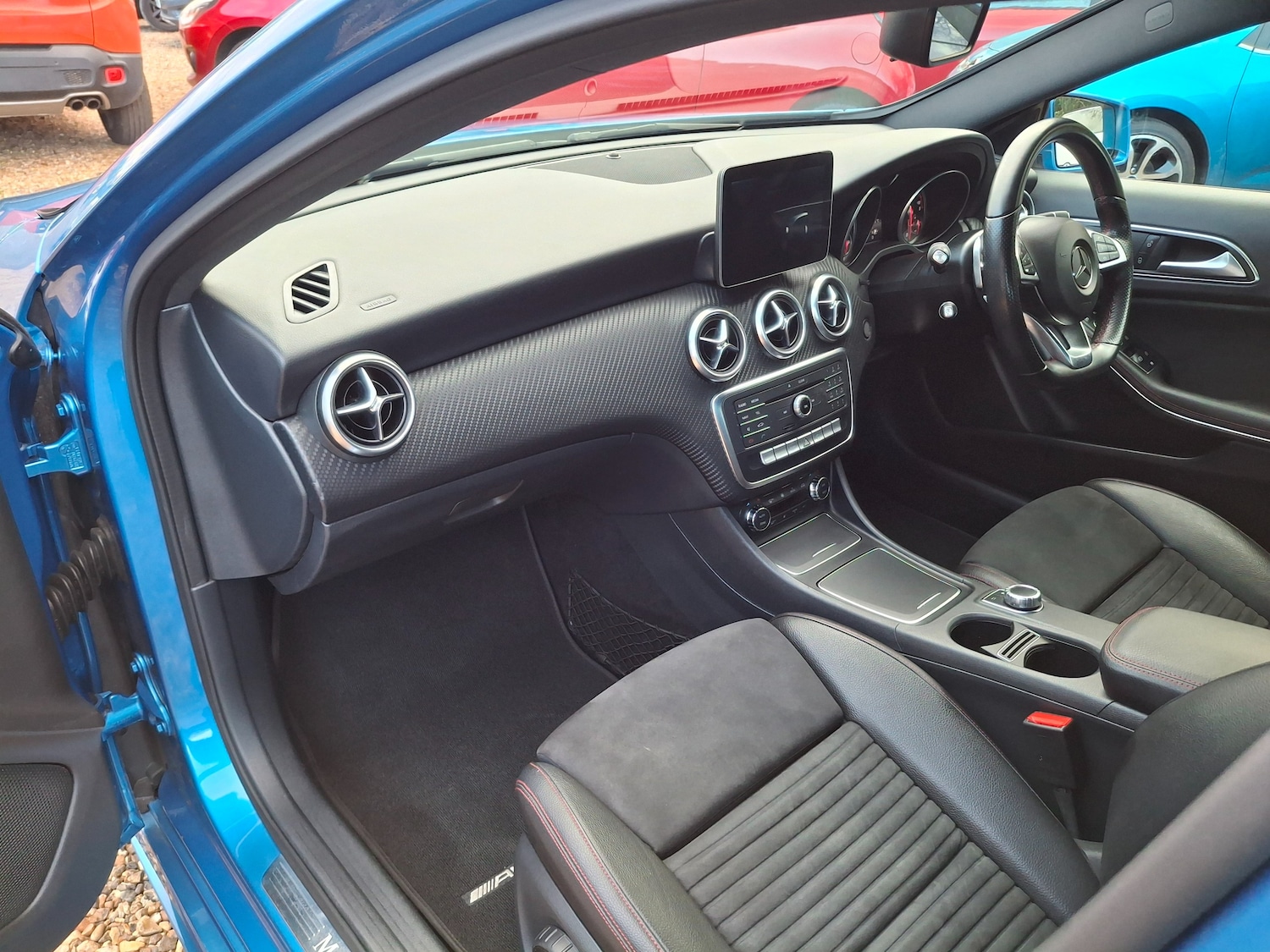 Used Mercedes-Benz A-Class 2017 for sale - 76625707: Photo 12