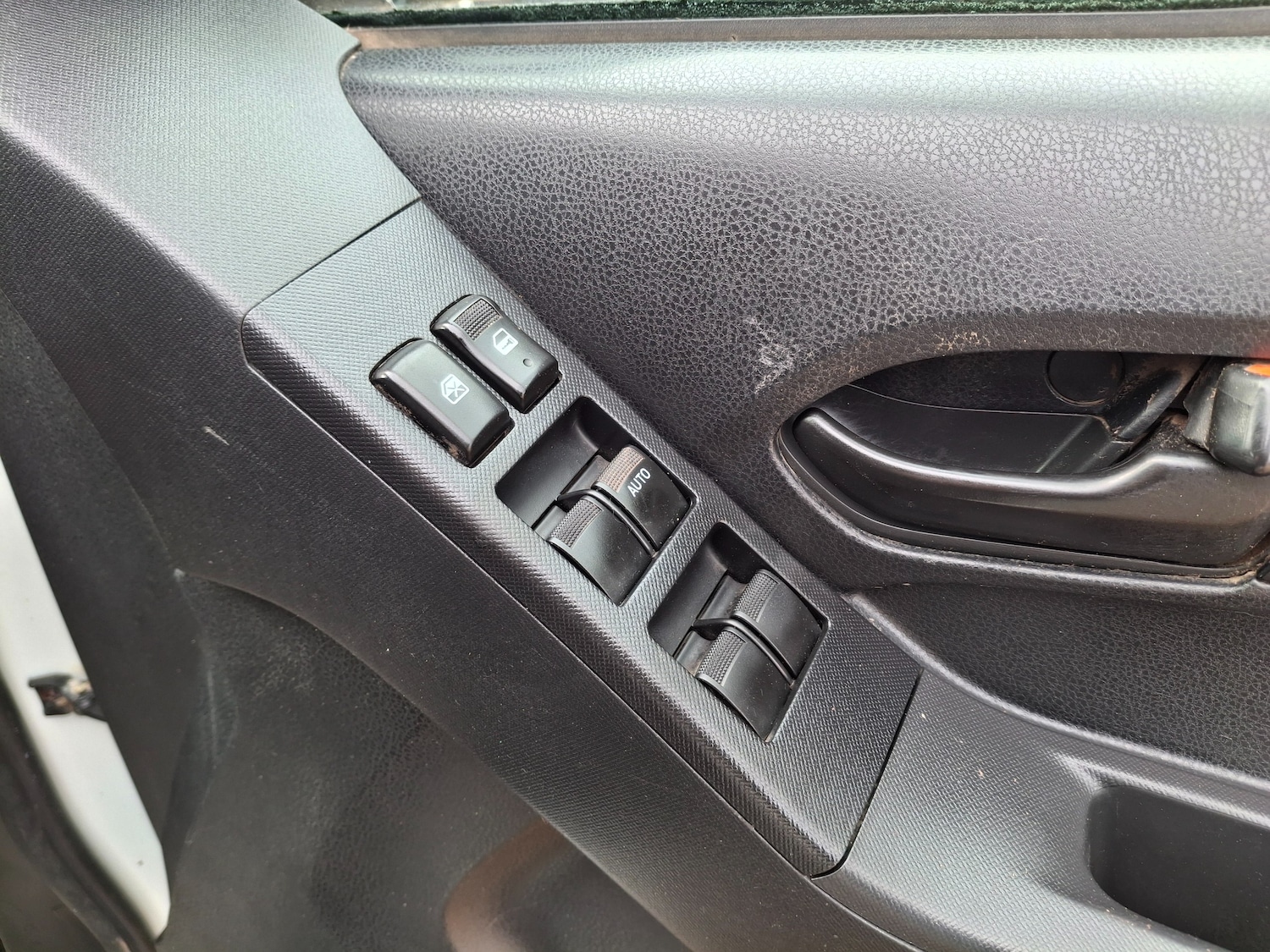 Used Isuzu D-Max 2018 for sale - 77526288: Photo 23