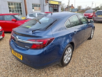 Used Vauxhall Insignia 2016 for sale - 77552480: Photo