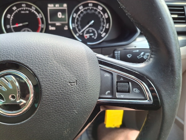 Used Skoda Superb 2016 for sale - 74955158: Photo 28