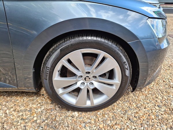 Used Skoda Superb 2016 for sale - 74955158: Photo 39